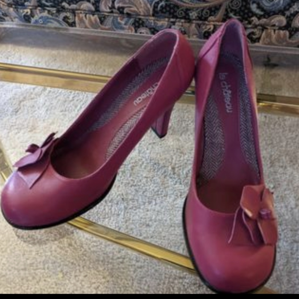 Rounded toe Pinky heel
